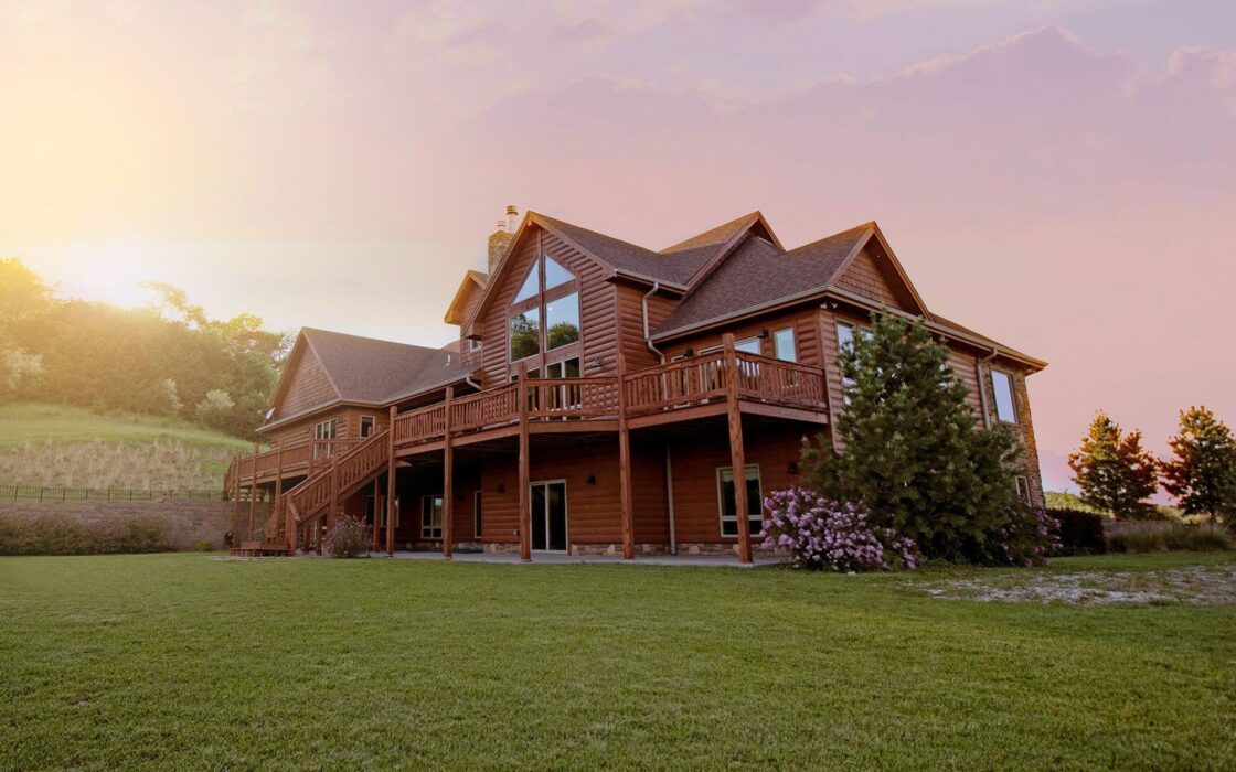 Luxury villa in Dal lake.